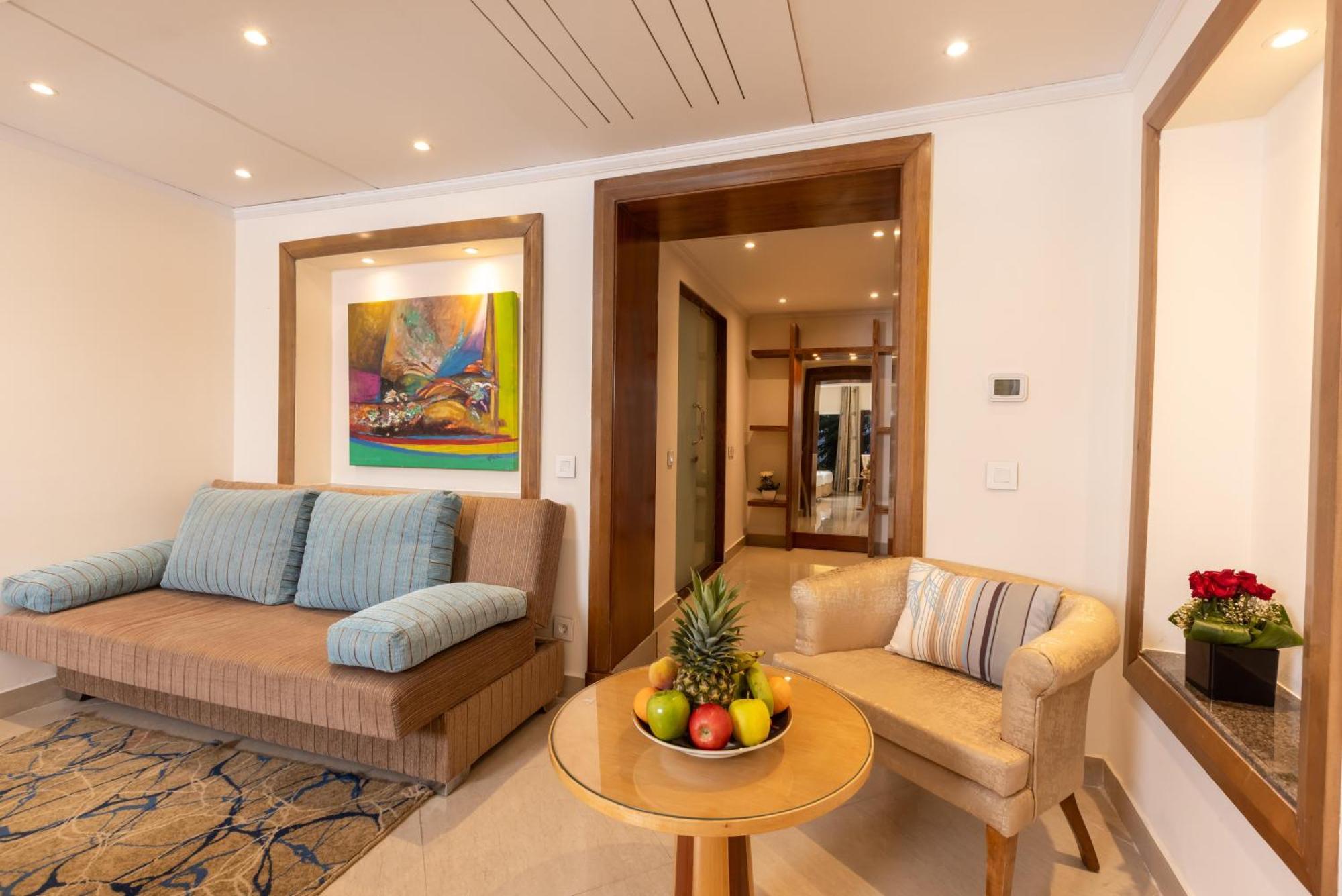 萨沃伊沙姆沙伊赫酒店 外观 照片 A suite at the Taj Bengal